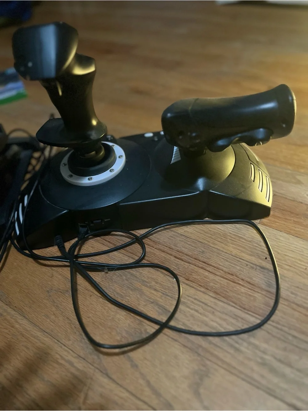 🔥Thrustmaster Black Flight Yoke, Rudder Pedals & Joystick Bundle - Black + Game
